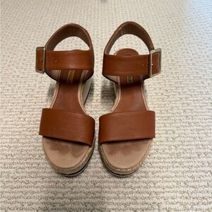 Andre Assous Carmella Espadrille Wedges
